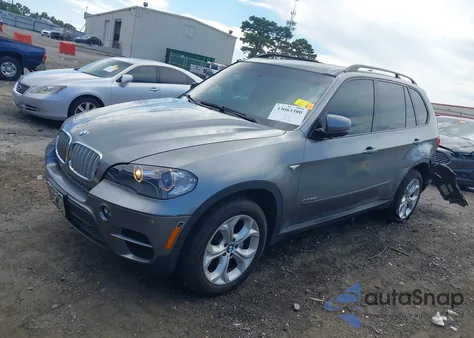 2011 BMW X5 xDrive35D from USA, damaged, VIN 5UXZW0C51BL658729